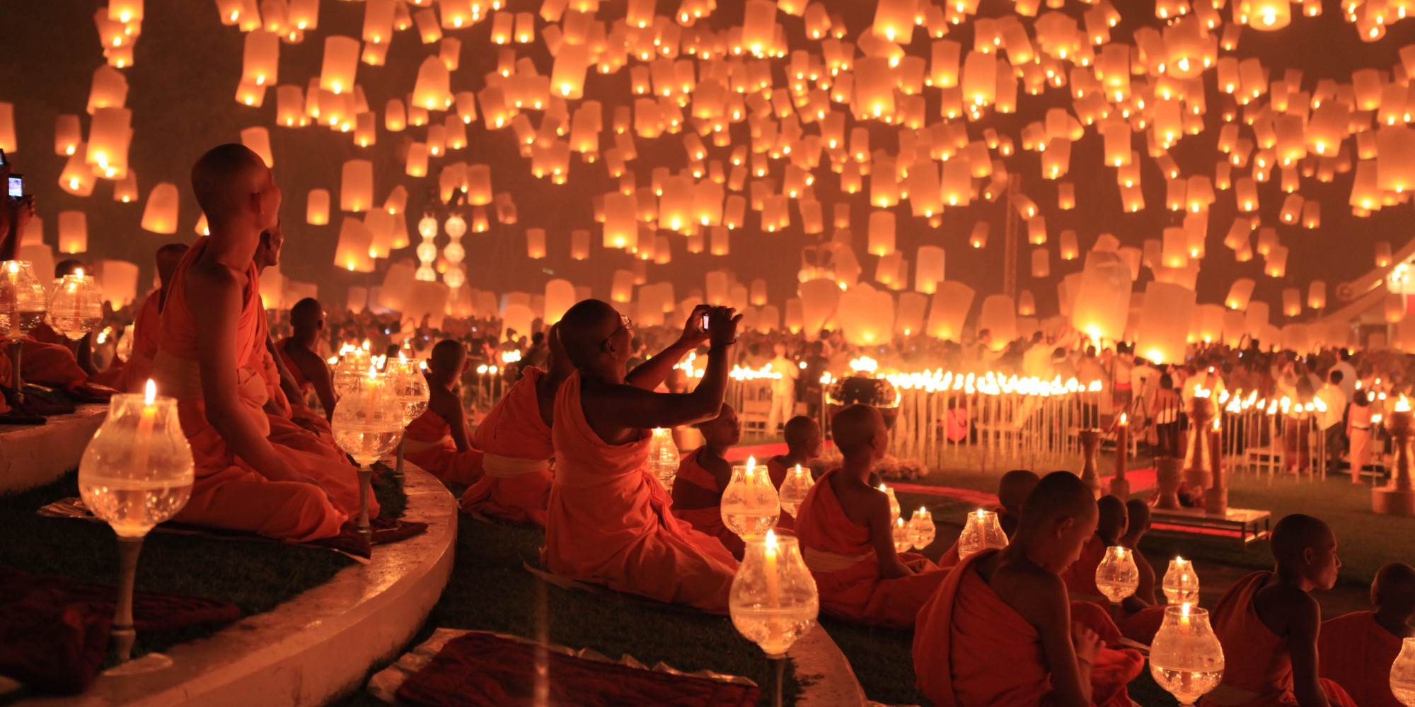 Loy Kratong - Floating Lantern Festival 1